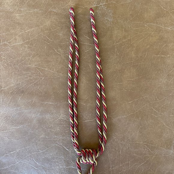 Set of 4 Drapery Curtain Tie Backs Tassels - Picture 10 of 17